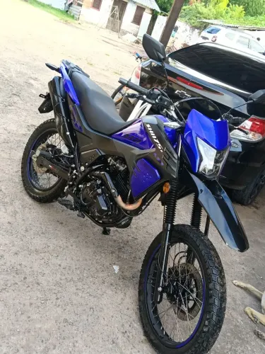 MOTO SHI 175