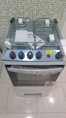 Fogão Atlas branco,Agile Up 4 bocas,com acendedor elétrico NOVO.