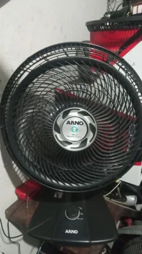 Ventilador de mesa Arno 40 cm 150 reais