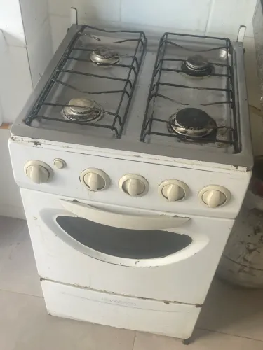 Vende se fogão usado 