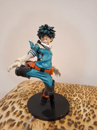 Action figure Deku