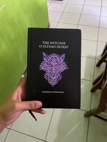 Livro The Wicther: O último desejo capa dura usado