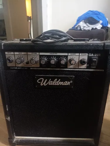 Amplificador Waldman GA-25R