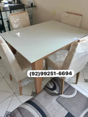 Mesa de jantar 1.20x90 4 lugares