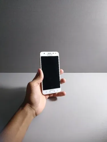 Galaxy J7 Dourado