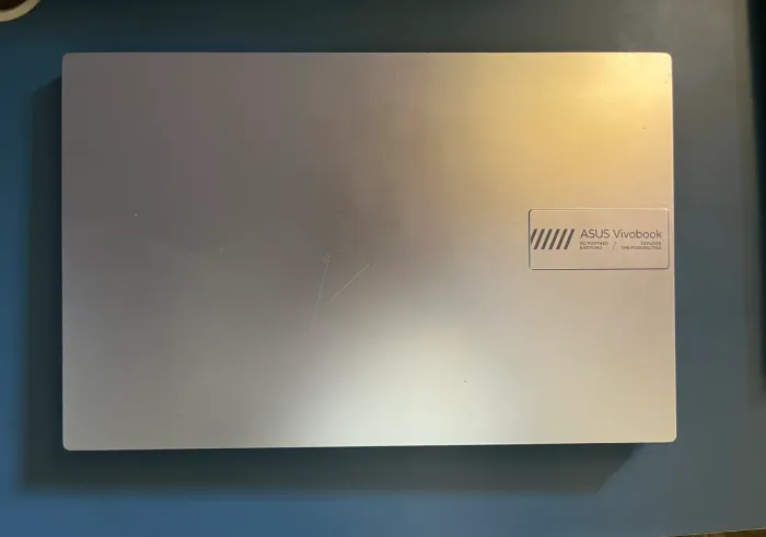 Notebook- ASUS VIVOBOOK