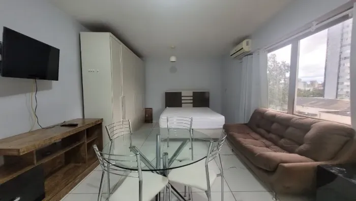 Flat mobiliado no centro de Foz do Iguaçu, oportunidade de investimento!