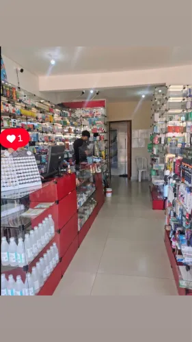 Prateleira para farmácia