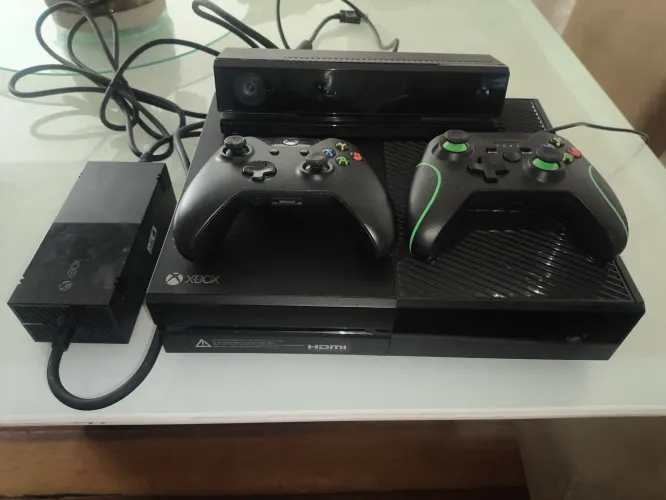 Xbox one + Kinect