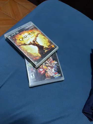 Jogo de ps3 gow e mvc
