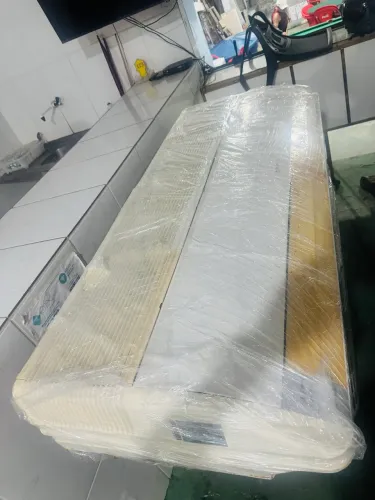 Split 60.000 Btu?s. Comeco.
