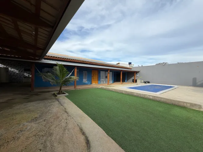 SÍTIO DE ALTO PADRÃO À VENDA - NO CENTRO INDUSTRIAL VCA
