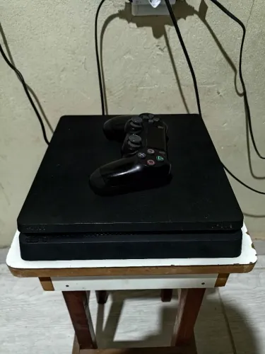Ps4 slim