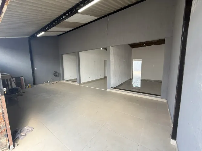 Vendo casa na Qnn 22 guariroba próxima ao Metrô, Atacadao?.