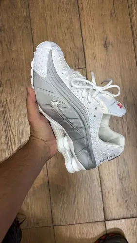 Nike shoxx R4 Premium 