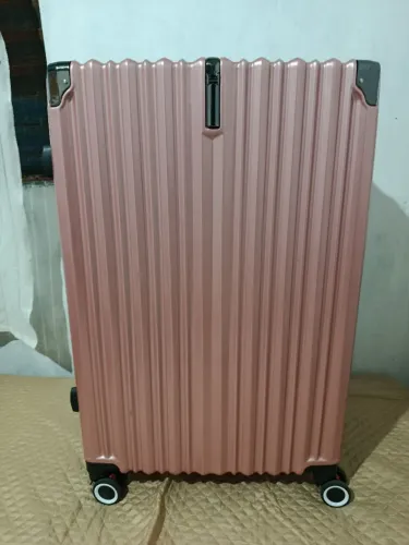 Mala De Viagem Em Policarbonato Grande apenas 1 uso