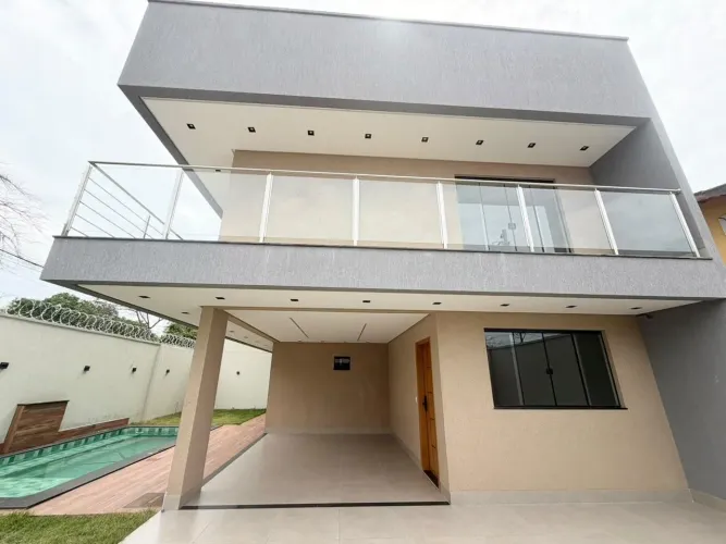 Casa de alto padrão no Gentil Meireles 