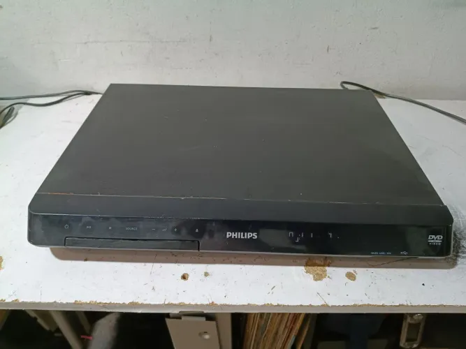 Home thieter Philips HTS 5533 leia 