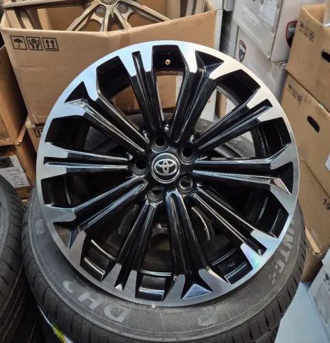 Jogo de rodas COROLLA ALTIS ORIGINAIS aro 17 5x100