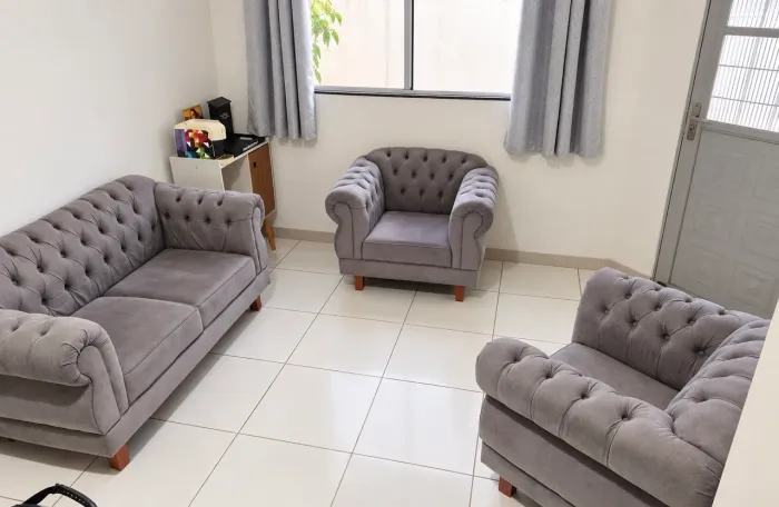 Vendo conjunto de sofá Chesterfield