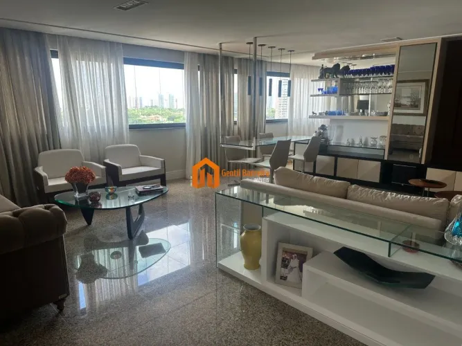 Luxuoso Apartamento de 214m² no Guararapes