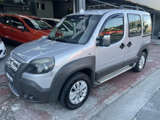 Fiat Doblo Adv. Xingu 1.8 Flex 16V 5P 2016