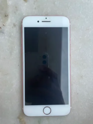 iPhone 7 (128GB)