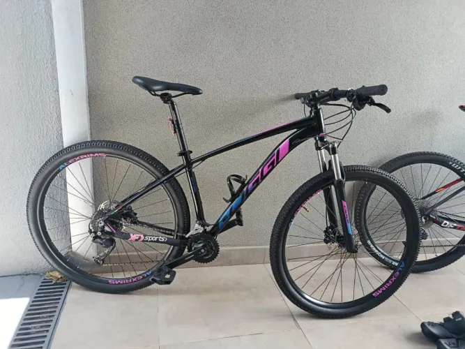 Bicicleta Bike Aro 29 MTB Oggi Big Wheel 7.0