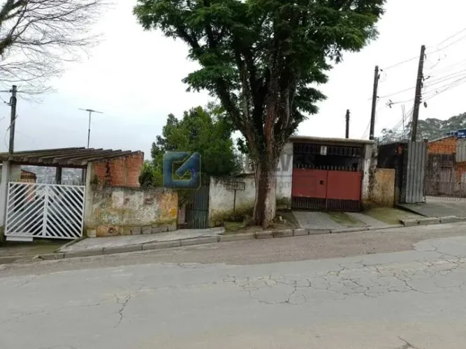 Terreno à venda no Jardim Zaíra em Mauá/SP, com 450m², 10 X 45.