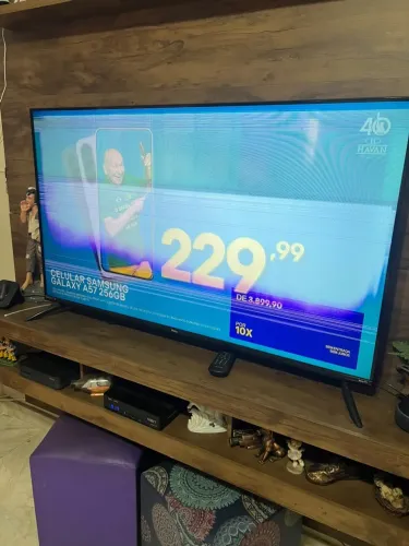 Vende-se Tv smart 50 4 k Philco com defeito na tela 