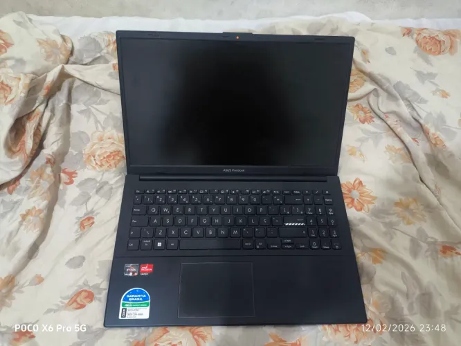Asus vivobook Go 15