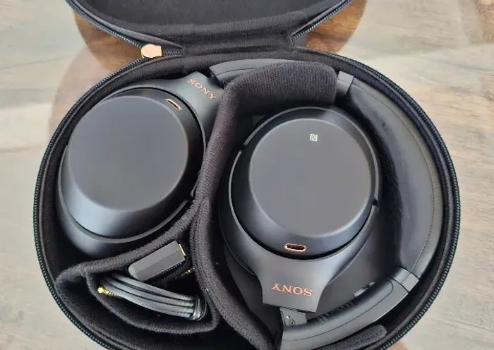 Fone de ouvido Sony WH-1000XM3