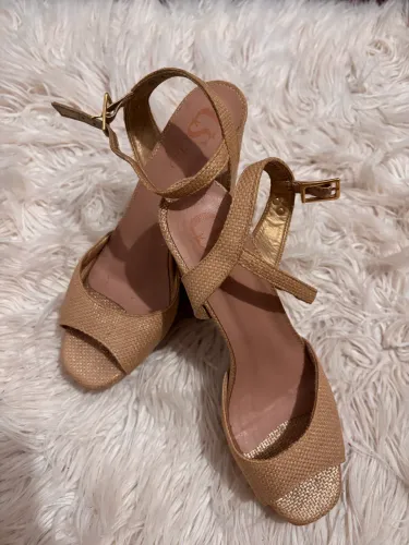 salto carmen steffens 