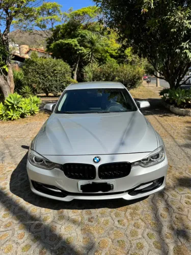 BMW 320I A Modern/sport TB 2.0/a.flex 16V 4P 2013