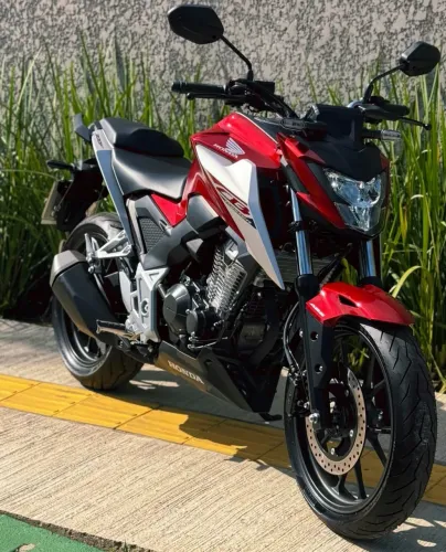 Cb Twister 300 2026