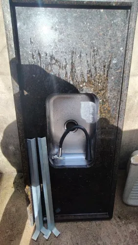 Pia de mármore com Cuba inox