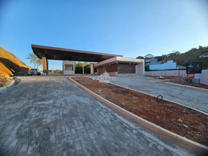 Terreno à venda, 400 m² por R$ 290.000,00 - Salvaterra - Juiz de Fora/MG