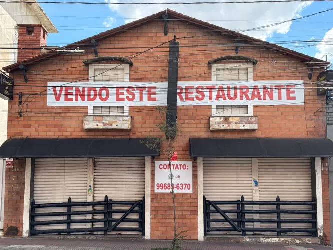 Passa-se Tradicional Restaurante no Barro Preto | 300 m² | Porteira Fechada