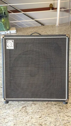 Amplificador AMPEG BA-115