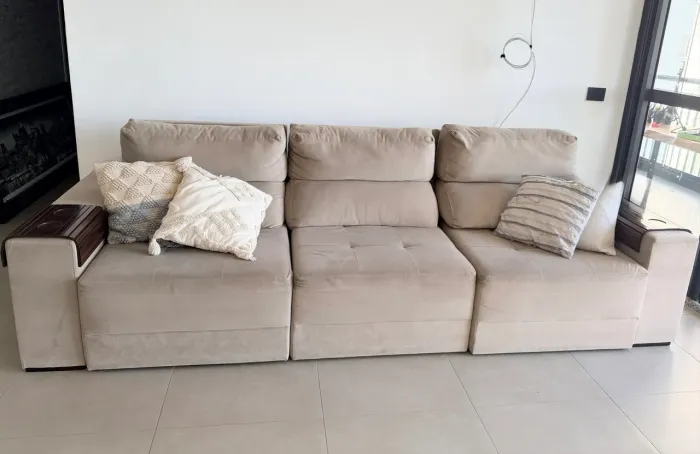 Sofá Retrátil e Reclinável 2,90m no Bege claro