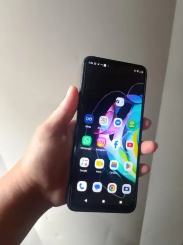 Motorola G53