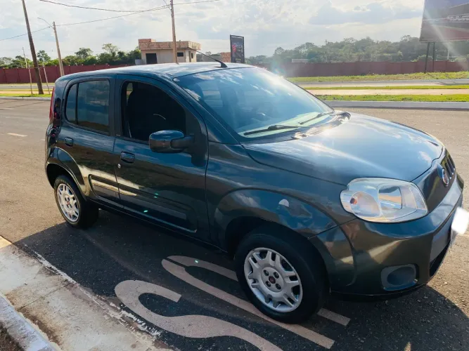 Fiat Uno Vivace/rua 1.0 EVO Fire Flex 8V 5P 2011