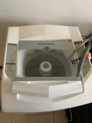 Máquina de lavar roupas Brastemp