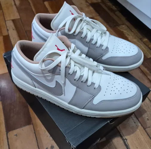 Jordan 1 Low SE N-42