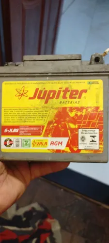 Vendo esta bateria de moto funcionanadopartida e alarme