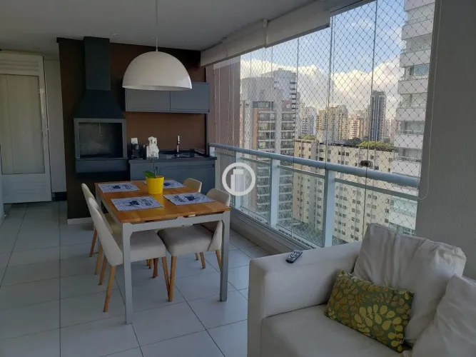 Apartamento à Venda - 69m², 2 Quartos, sendo 1 Suíte, 2 Vagas - Vila Mariana