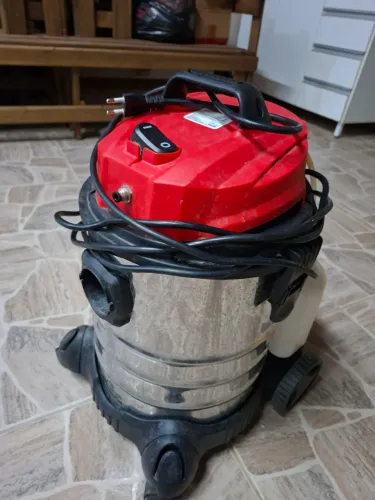 Extratora Worker 110v usada perfeito estado.