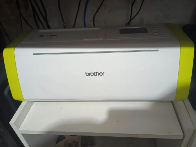 Máquina de Corte Brother ScanNCut DX SDX85 - Excelente Estado | Pronta