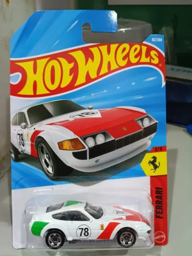 Hot Wheels Ferrari 365 GTB4 Competizione