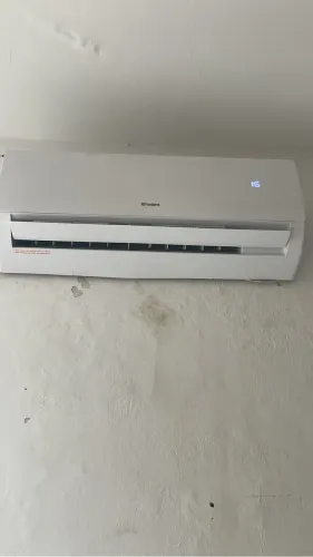 Ar condicionado Fontaine - 12.000BTU - Excelente Condições